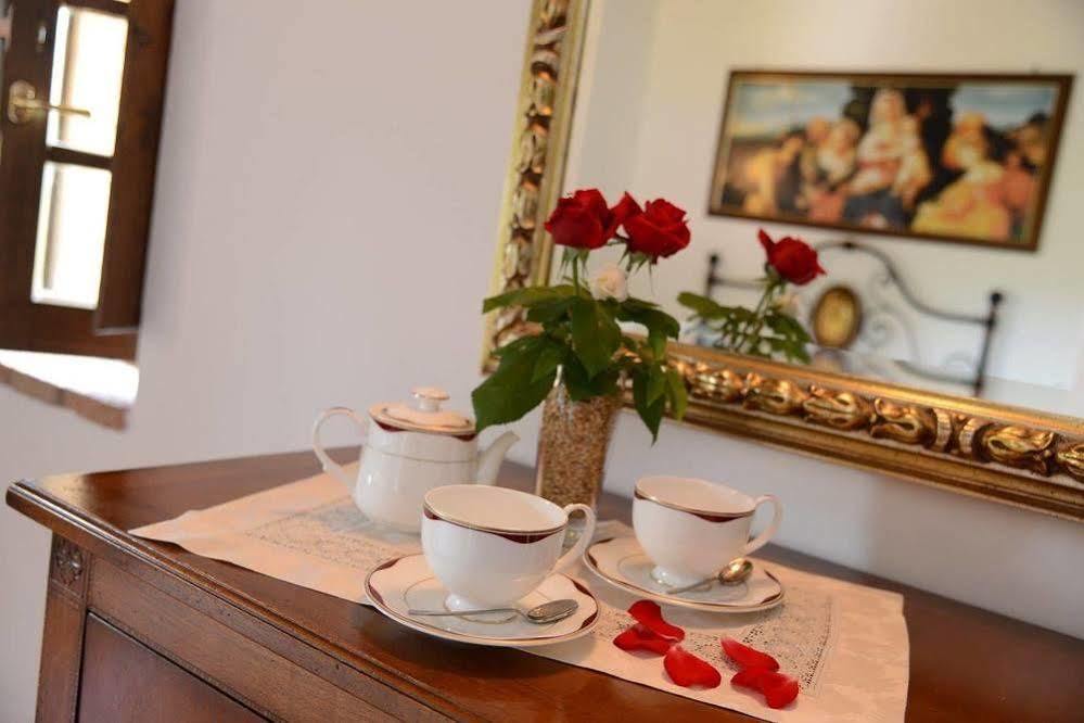 Borgo Dei Sapori Hotel Citta di Castello Bagian luar foto