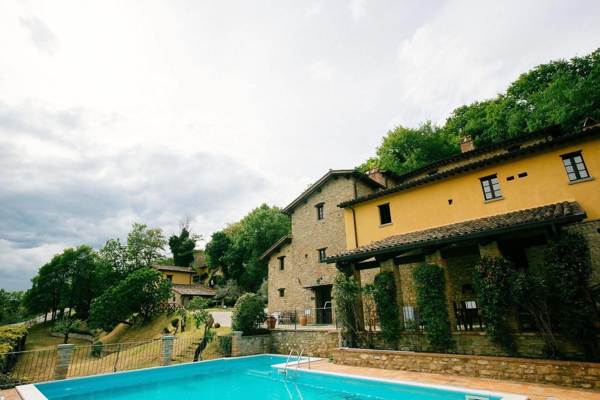Borgo Dei Sapori Hotel Citta di Castello Bagian luar foto