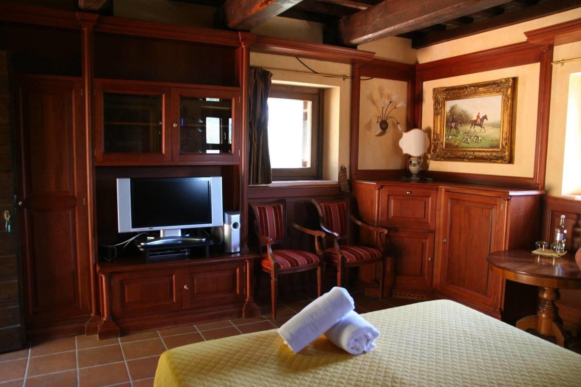 Borgo Dei Sapori Hotel Citta di Castello Bagian luar foto