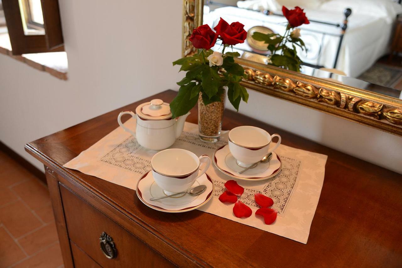 Borgo Dei Sapori Hotel Citta di Castello Bagian luar foto